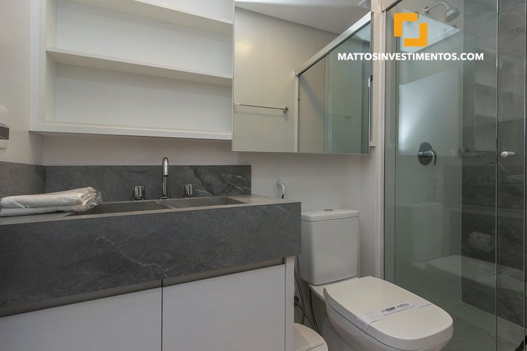 apartamento em Bombinhas com piscina e academia