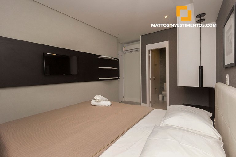 apartamento em Bombinhas com piscina e academia