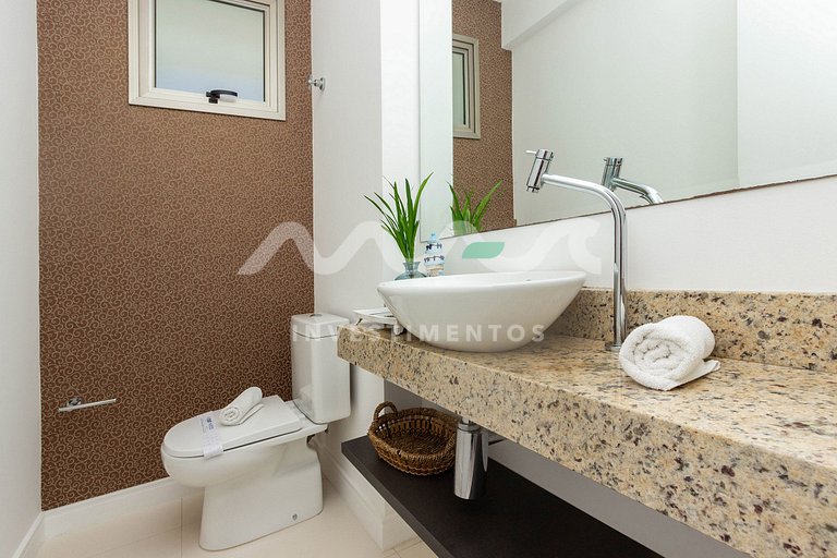 Punta Blu 102-7 – Apartamento de alto padrão em Condomínio E