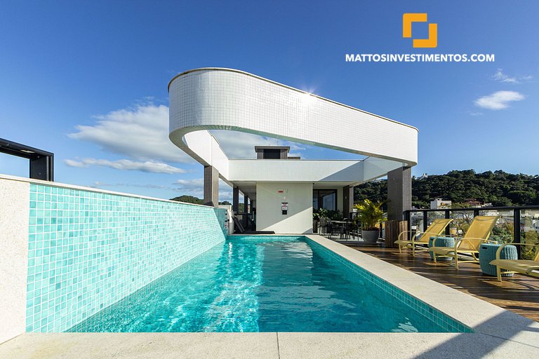 Apartamento na Avenida principal, com vista ao mar