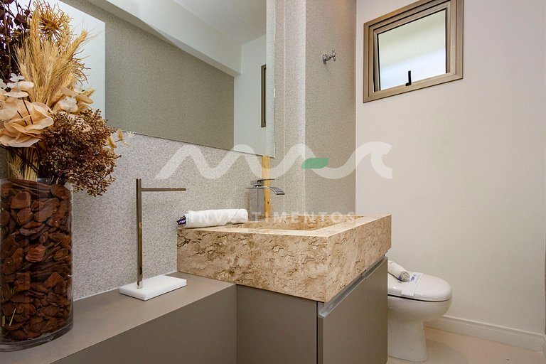 Punta Blu 101-8 – Apartamento de alto padrão em Condomínio E