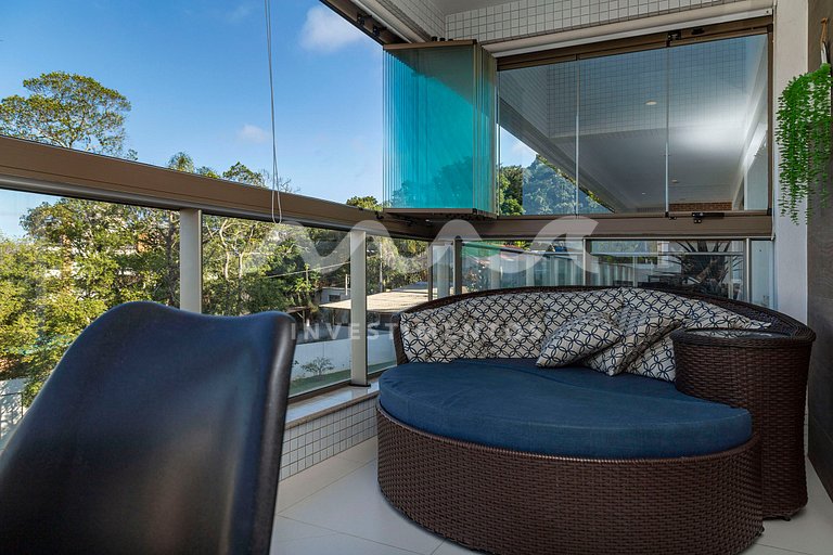 Punta Blu 102-7 – Apartamento de alto padrão em Condomínio E