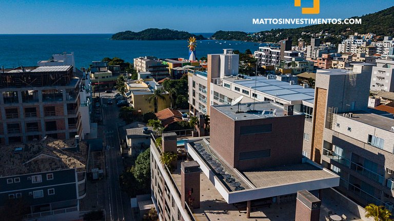 apartamento em Bombinhas com piscina e academia