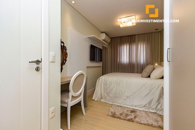 Apartamento com 3 dormitórios mobiliado e decorado em condom